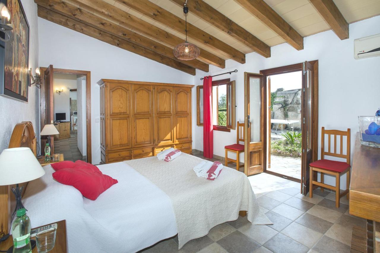 Owl Booking Villa Tarongers - Stay For Couples Port de Pollença Exteriör bild